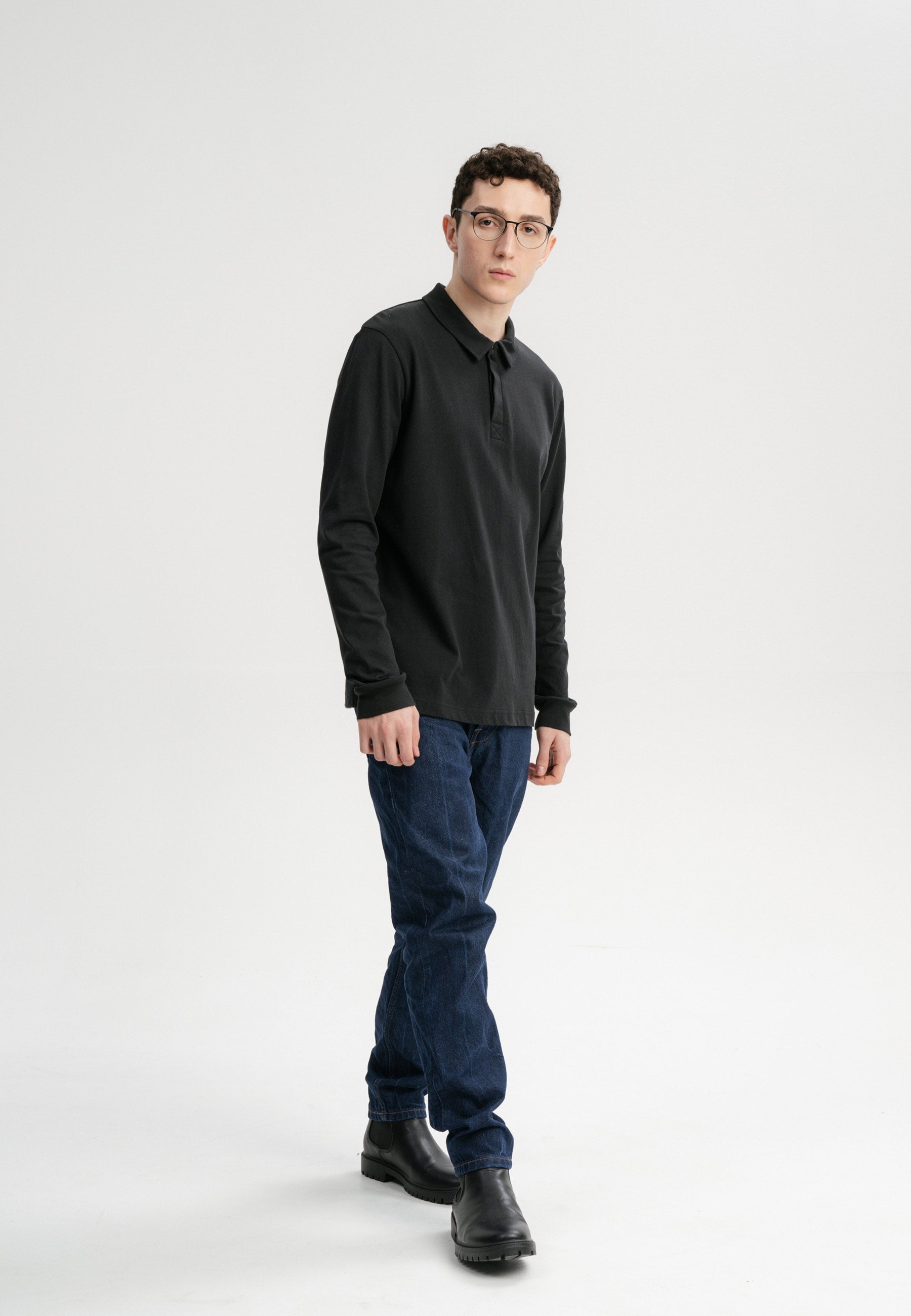 Langermet polo i DIVIT-stil